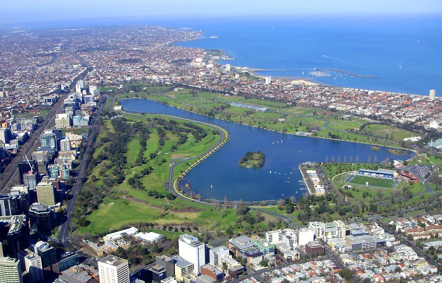 Course photograph of Albert Park Golf Course
