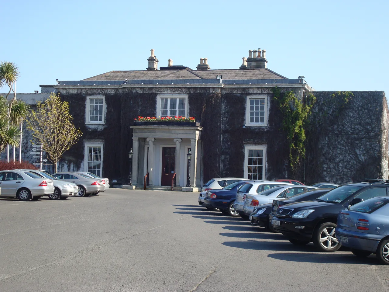 Course photograph of Elm Park Golf & Sports Club