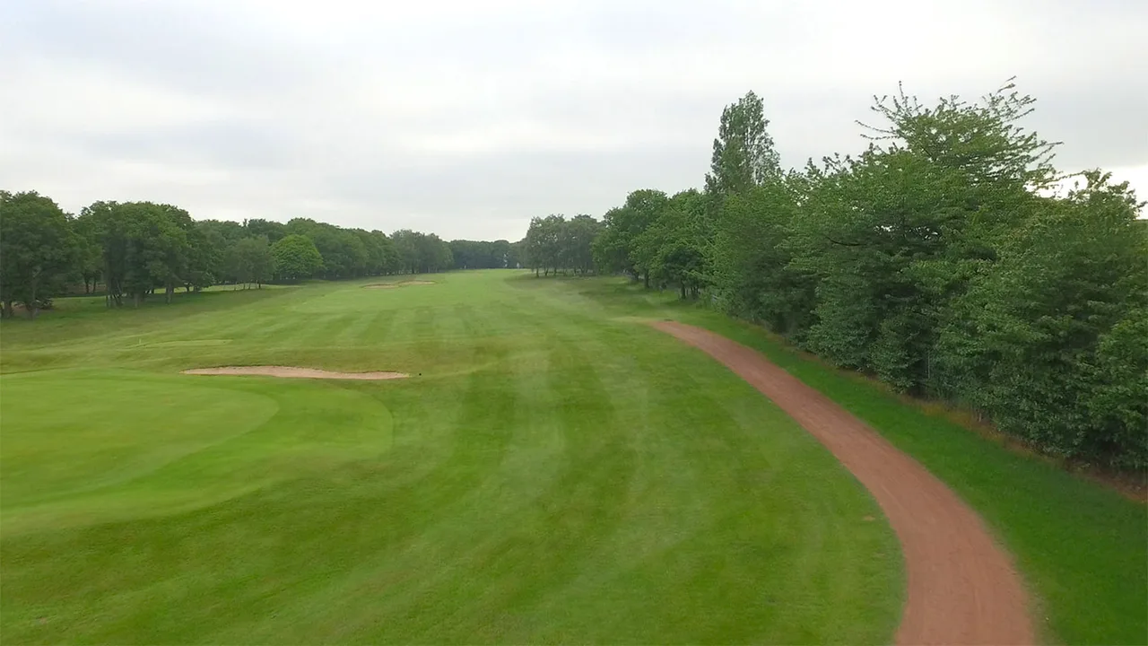 Course photograph of Elmgreen Golf Club