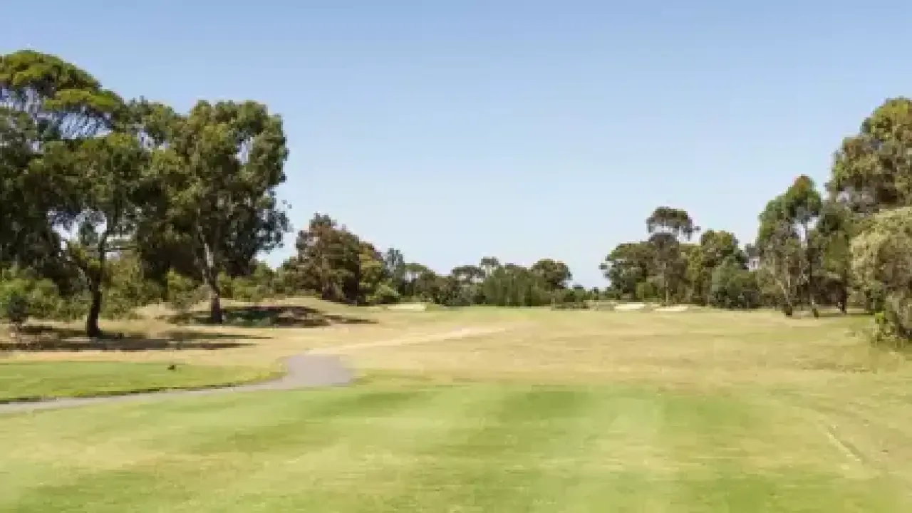 Course map of Keilor Public Golf Course