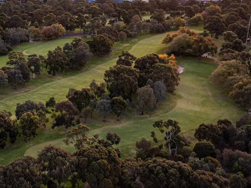Course photograph of Royal Park Golf Course